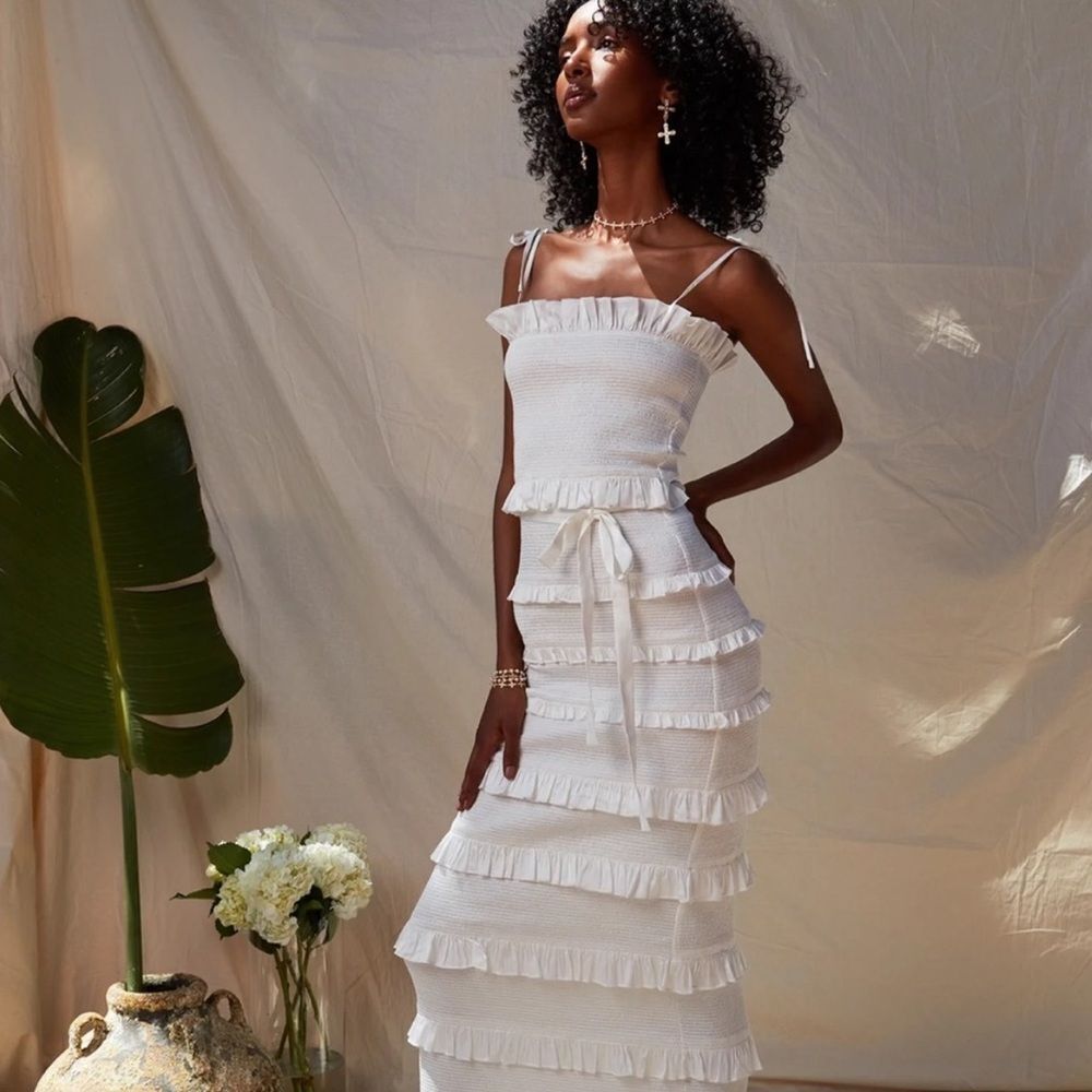 New V. Chapman White Tiered Ruffle Maxi Dress with Tie Waist Sz. 10